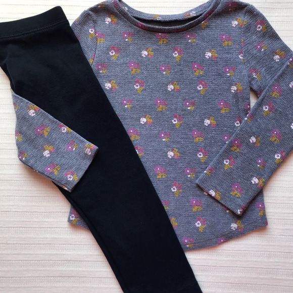 Old Navy Toddler Girl Outfit Size 2T - Picture 3 of 10